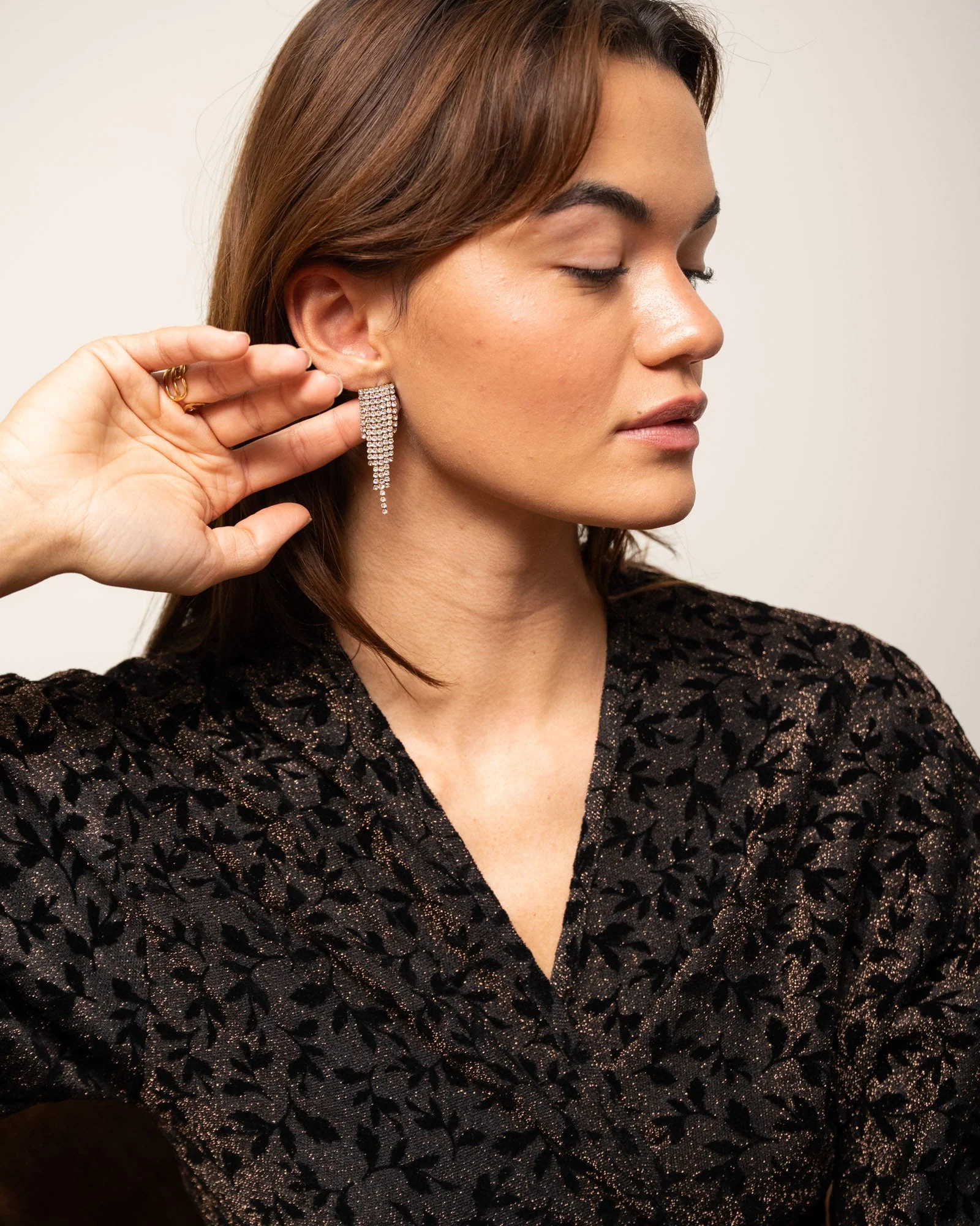 TILTIL Set Of 2 Strass Disco Pointy Earrings Gold - Image 3