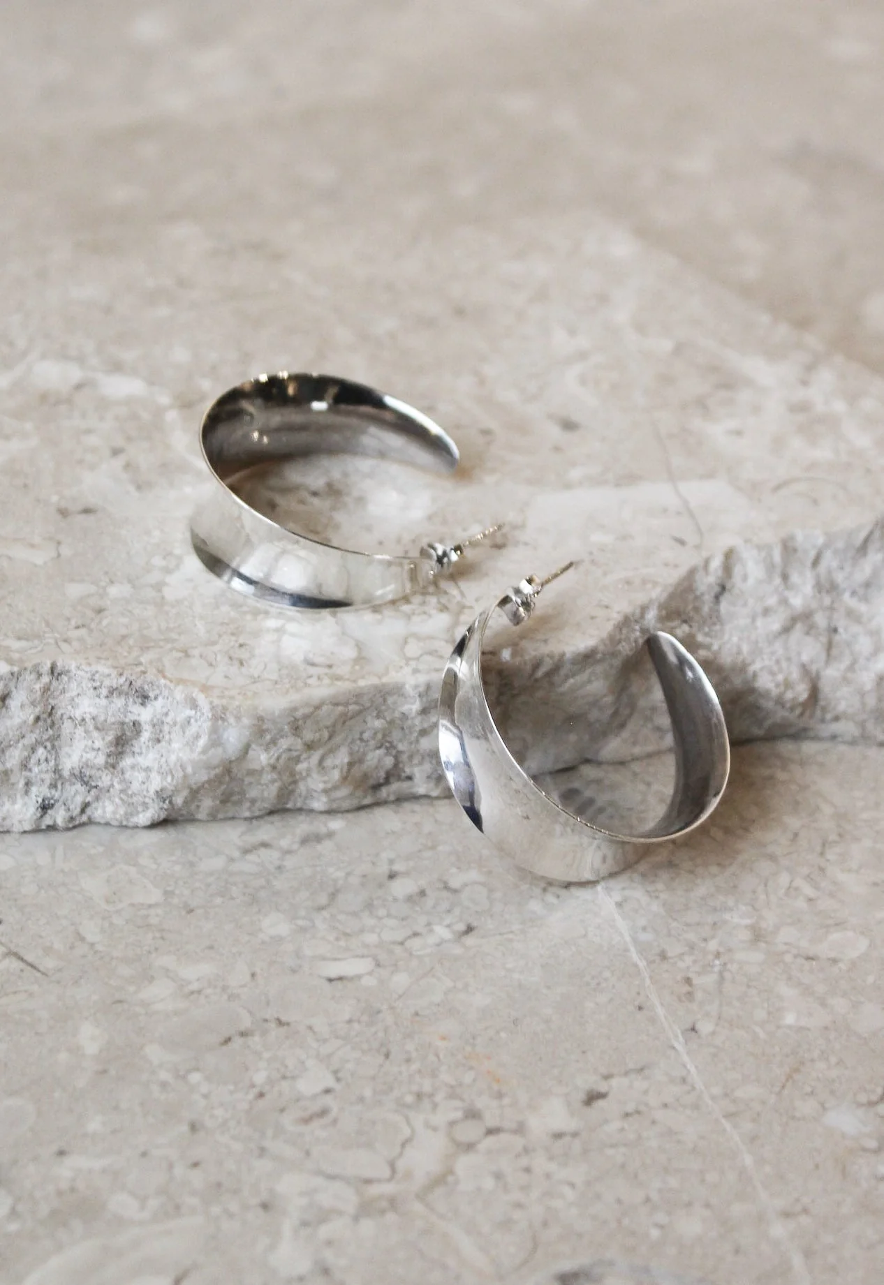 TILTIL Set van 2 Hoops Gilly Silver